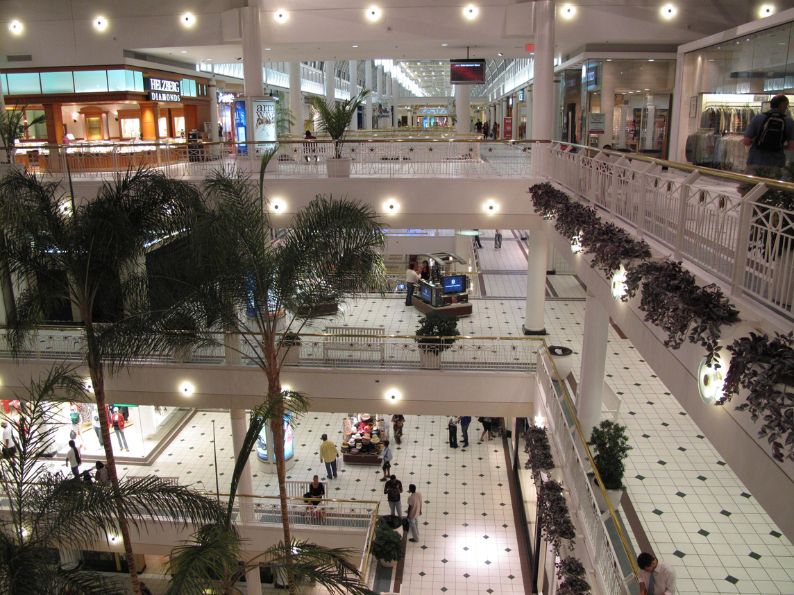 The Shopping mall Pentagon Row