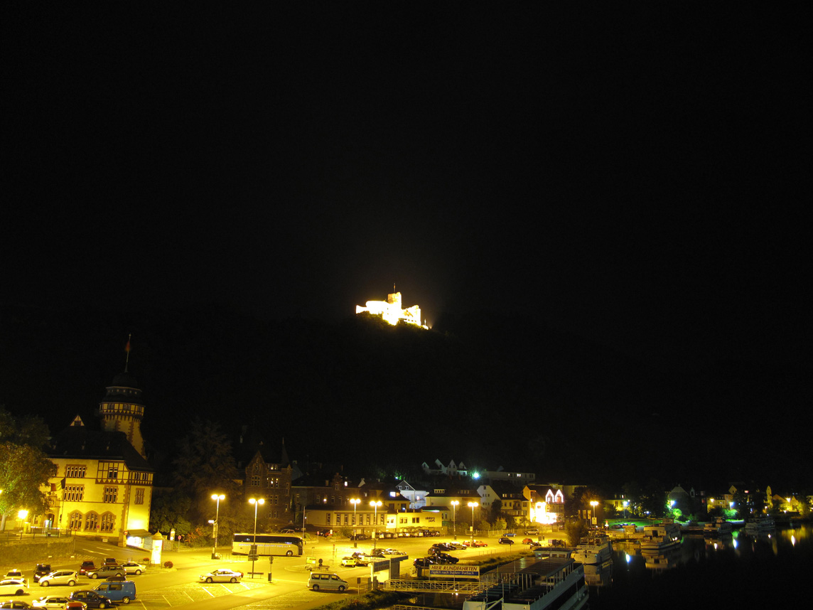 Bernkastel-Kues and the burg Landshut above.