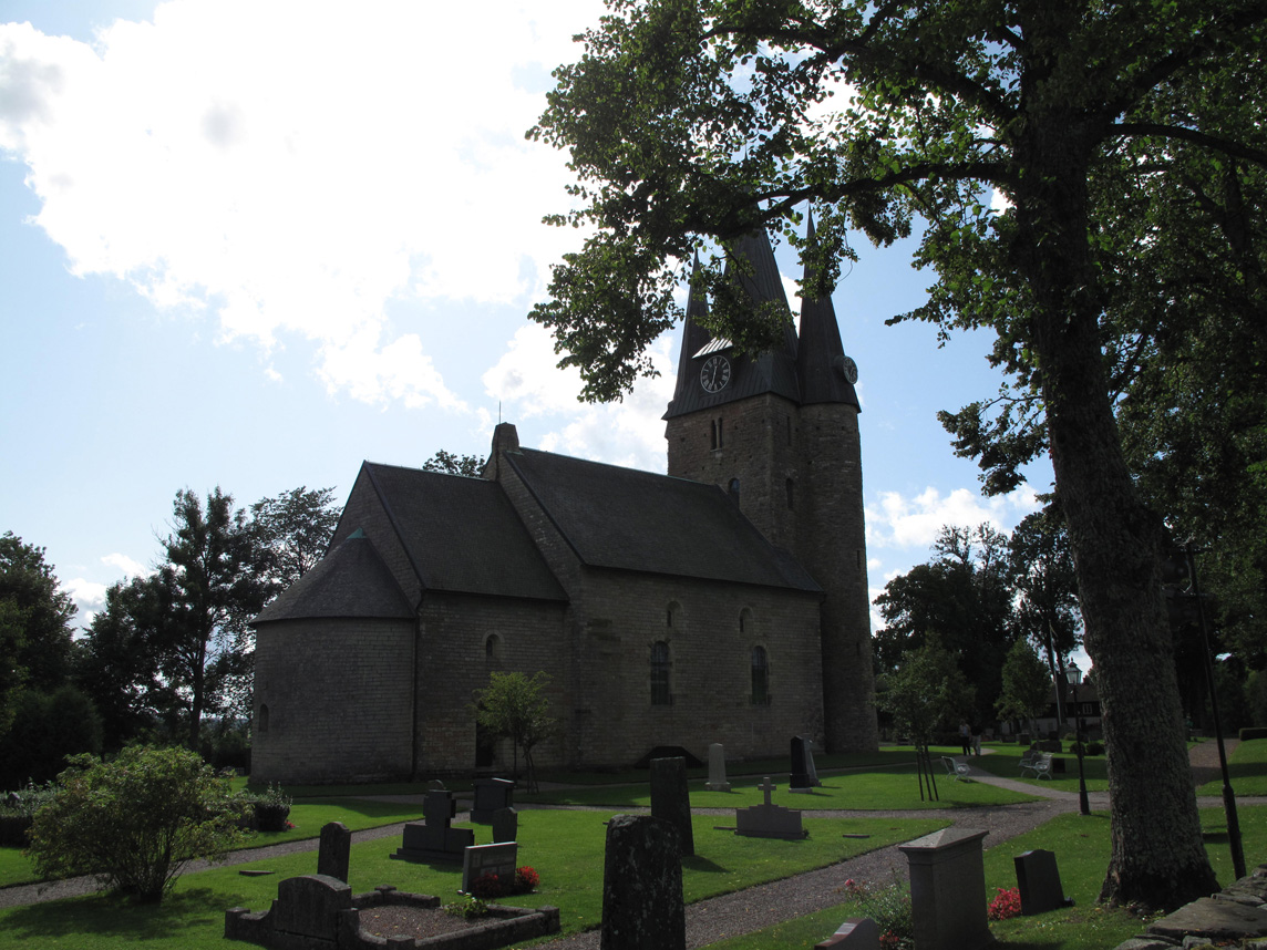 Husaby kyrka