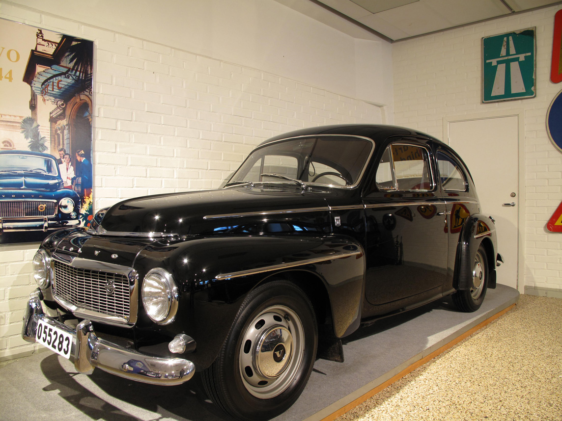 Volvo PV544