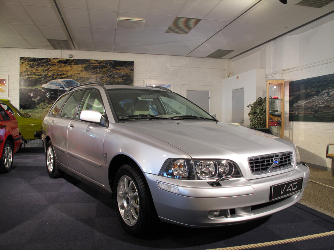 Volvo V40