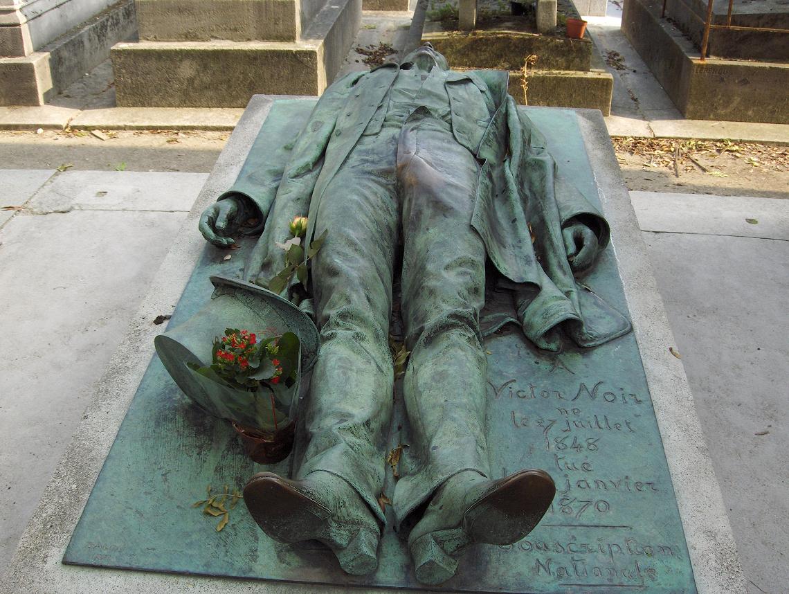 Victor Noir's grave at Père-Lachaise